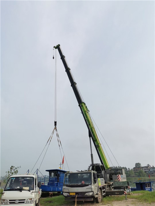 连南桥梁建设吊装案例